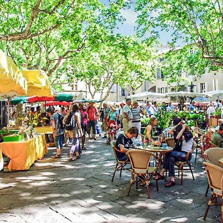 4 Bedroom Cozy In * Codolet