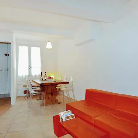Semesterbostad 4 Bedroom Cozy In *